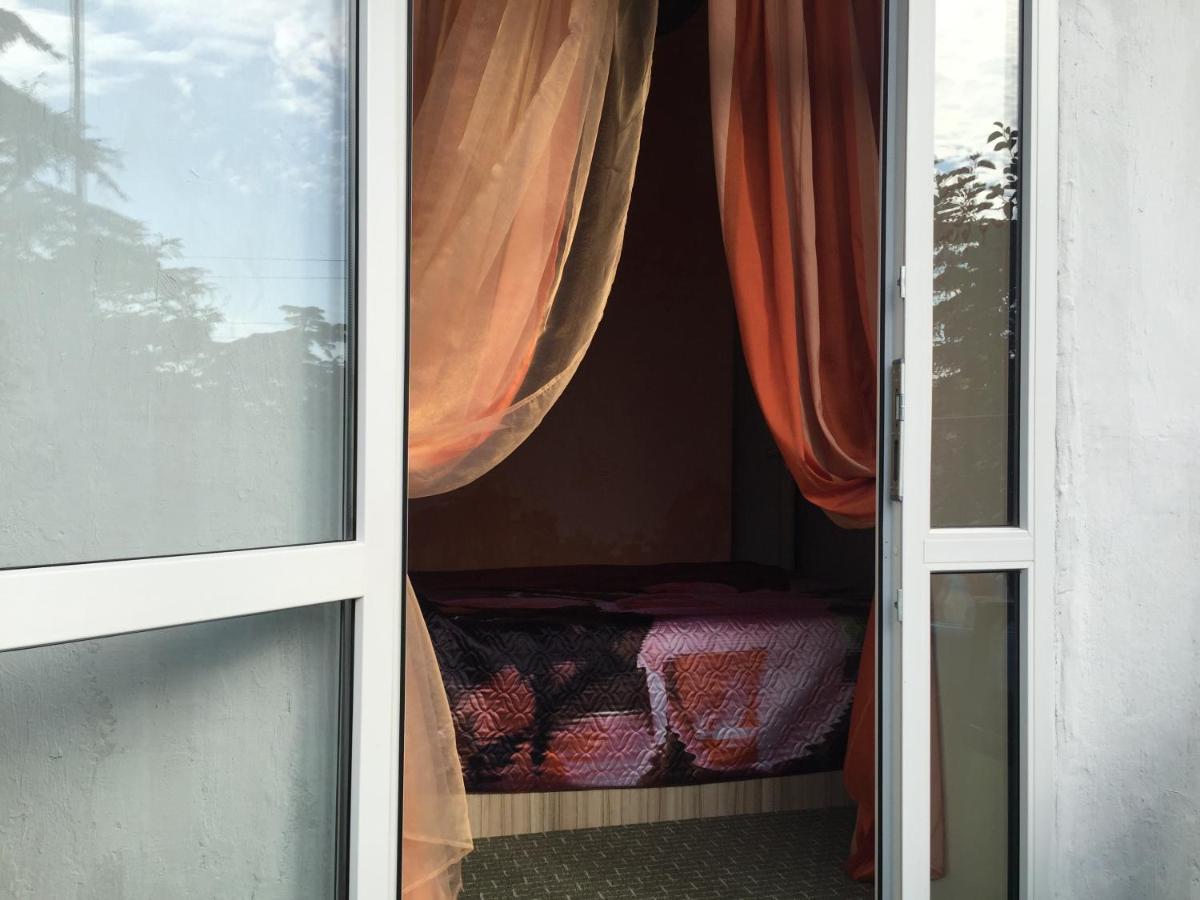 Guest House Inkit Pizunda Luaran gambar