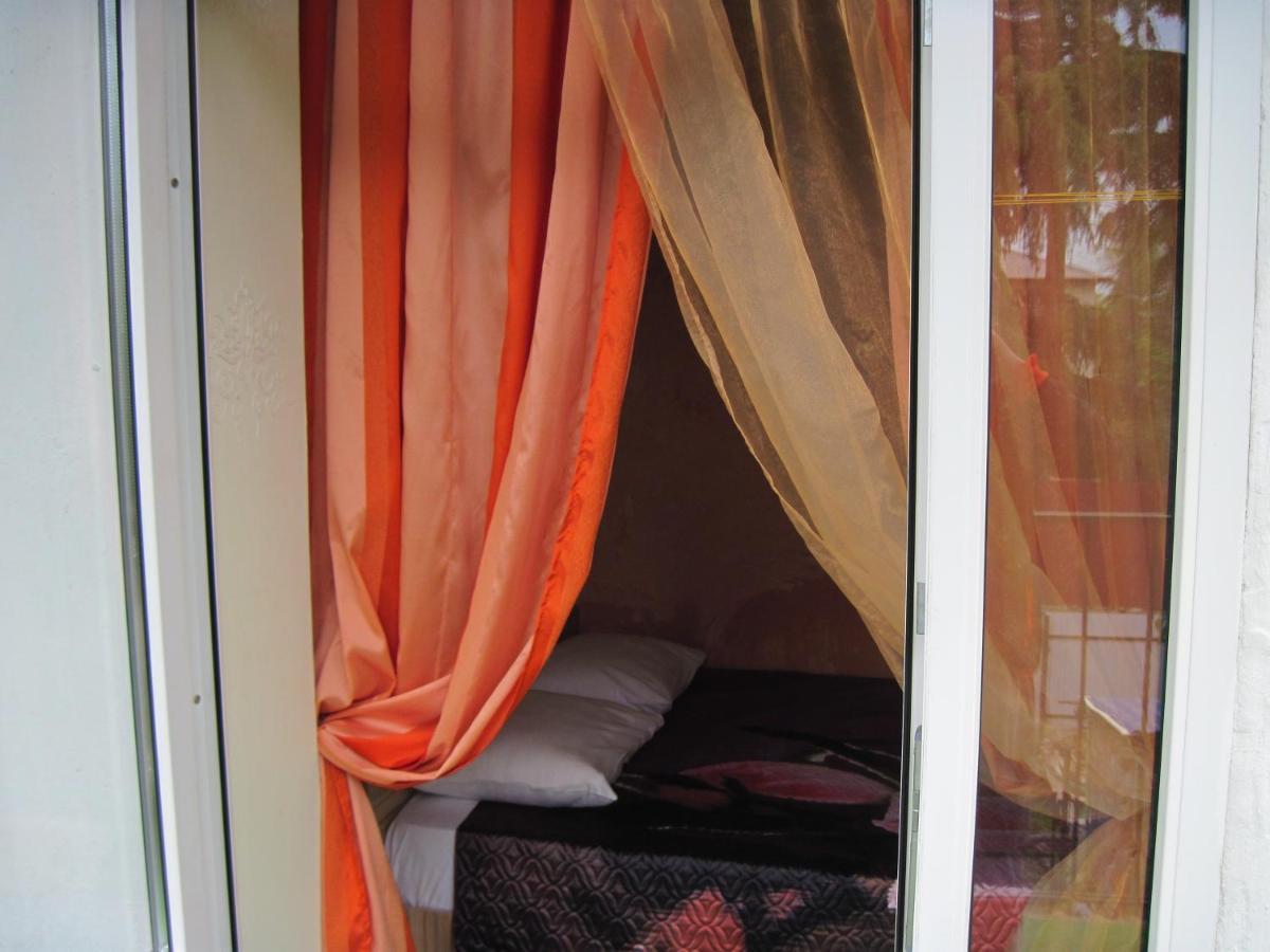 Guest House Inkit Pizunda Luaran gambar