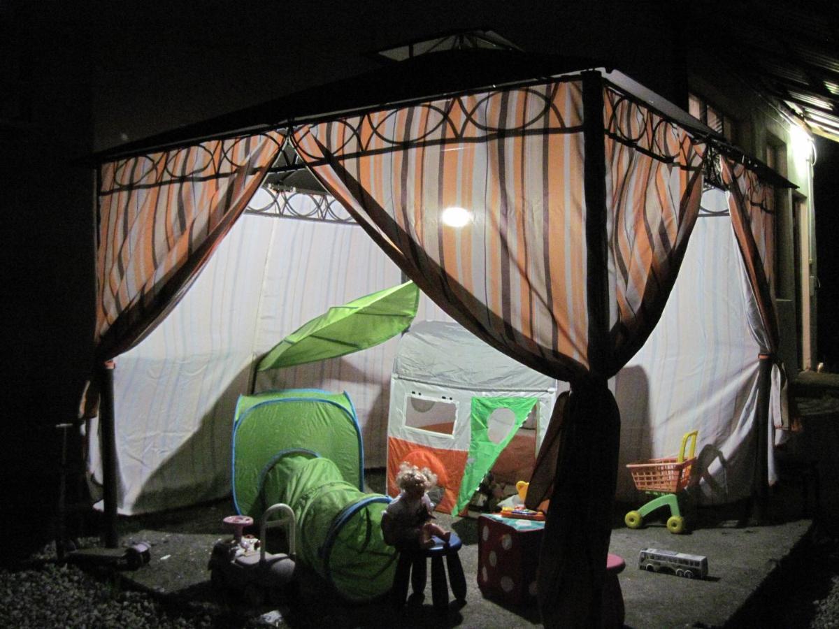 Guest House Inkit Pizunda Luaran gambar